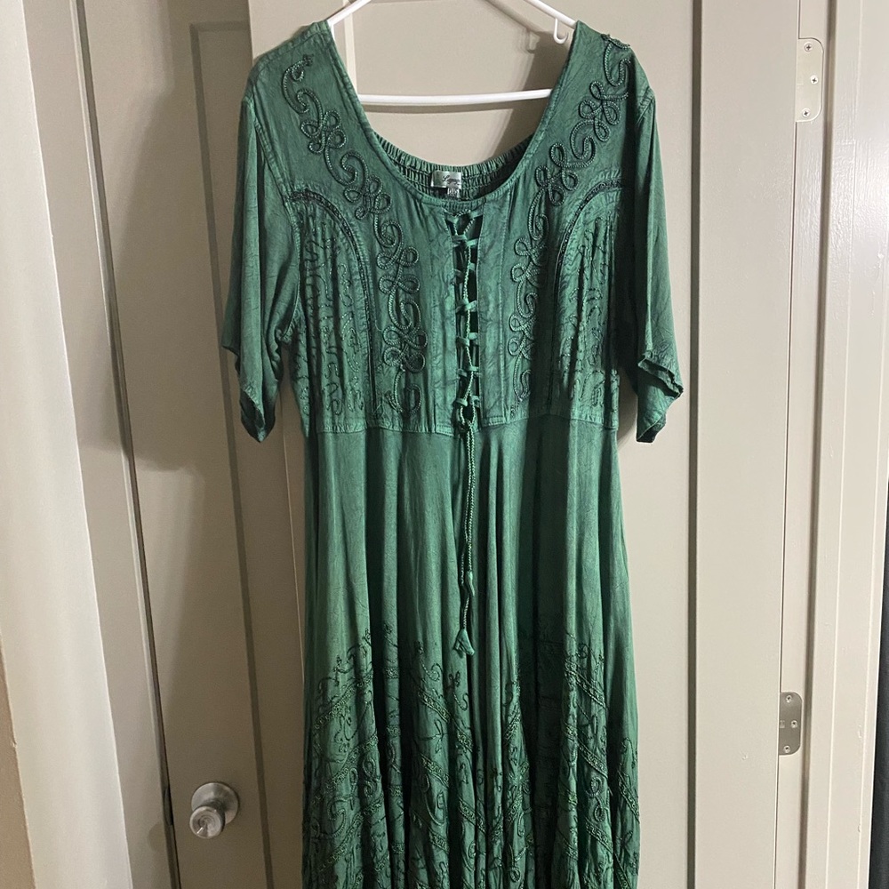 Boho/witchy/hippie dress